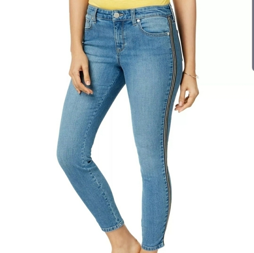 MAISON Jules High Rise Skinny Jean's NWT